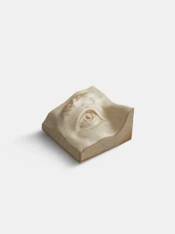 Right Eye - Sand
