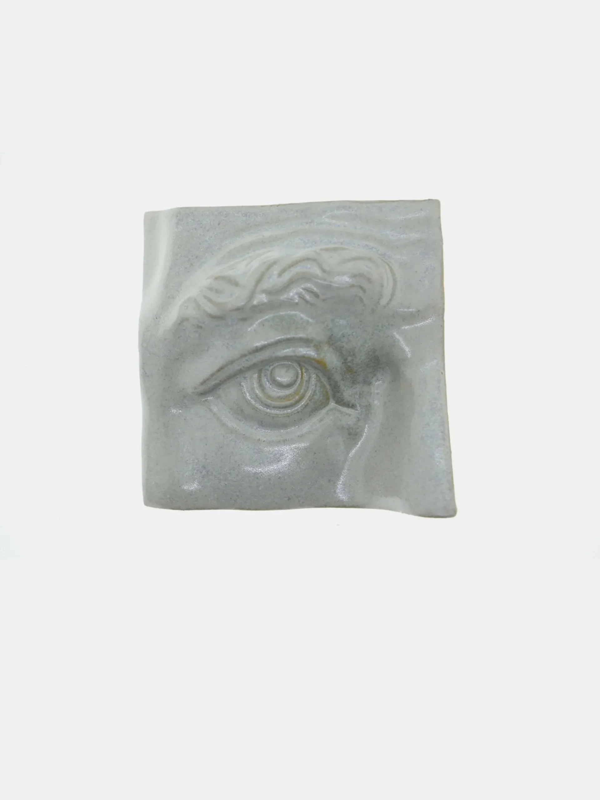 Right Eye - White