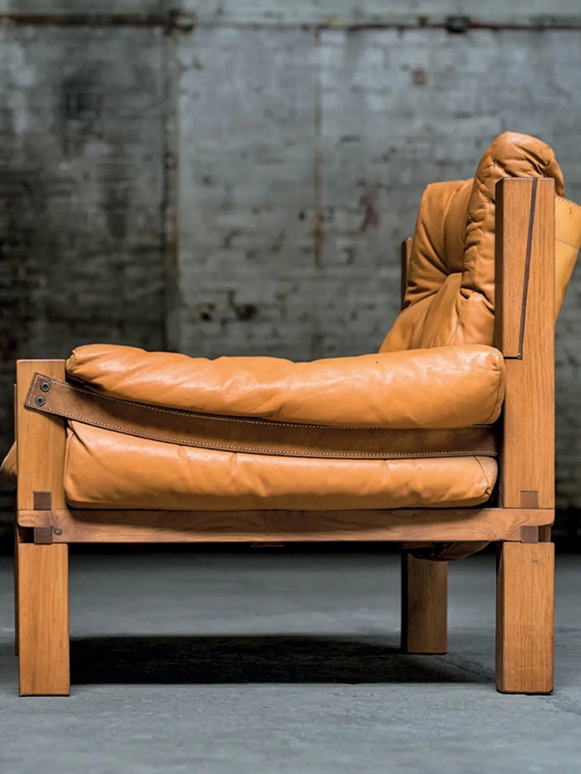 S15 Armchair
