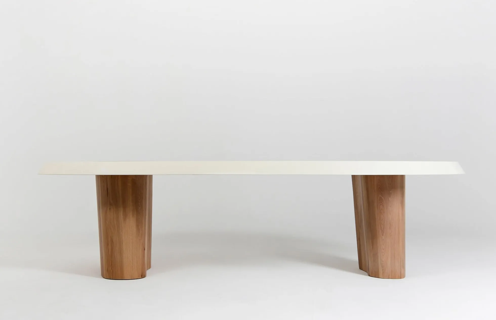 Scala Dining Table