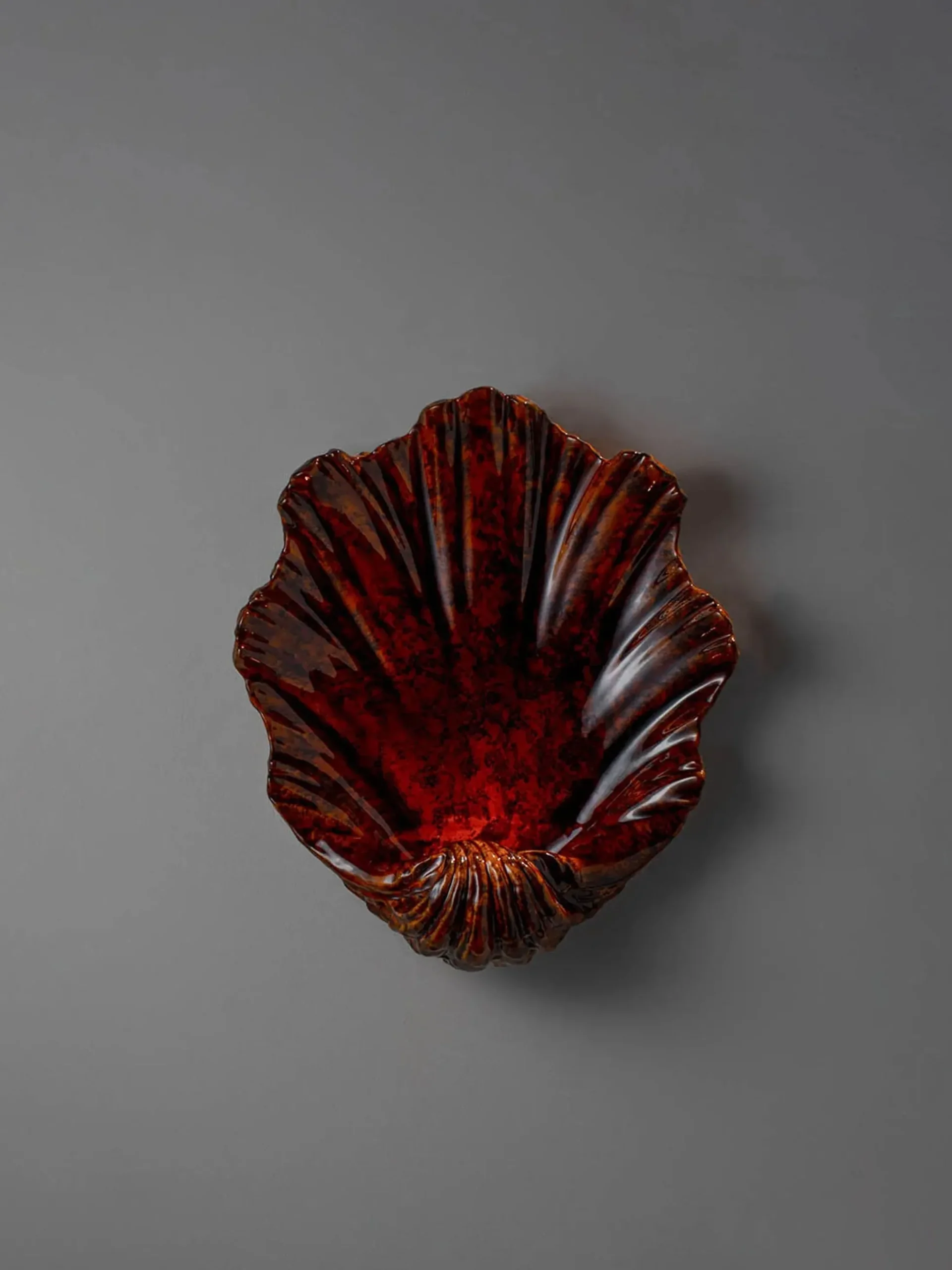 Scallop Ceramic Wall Light