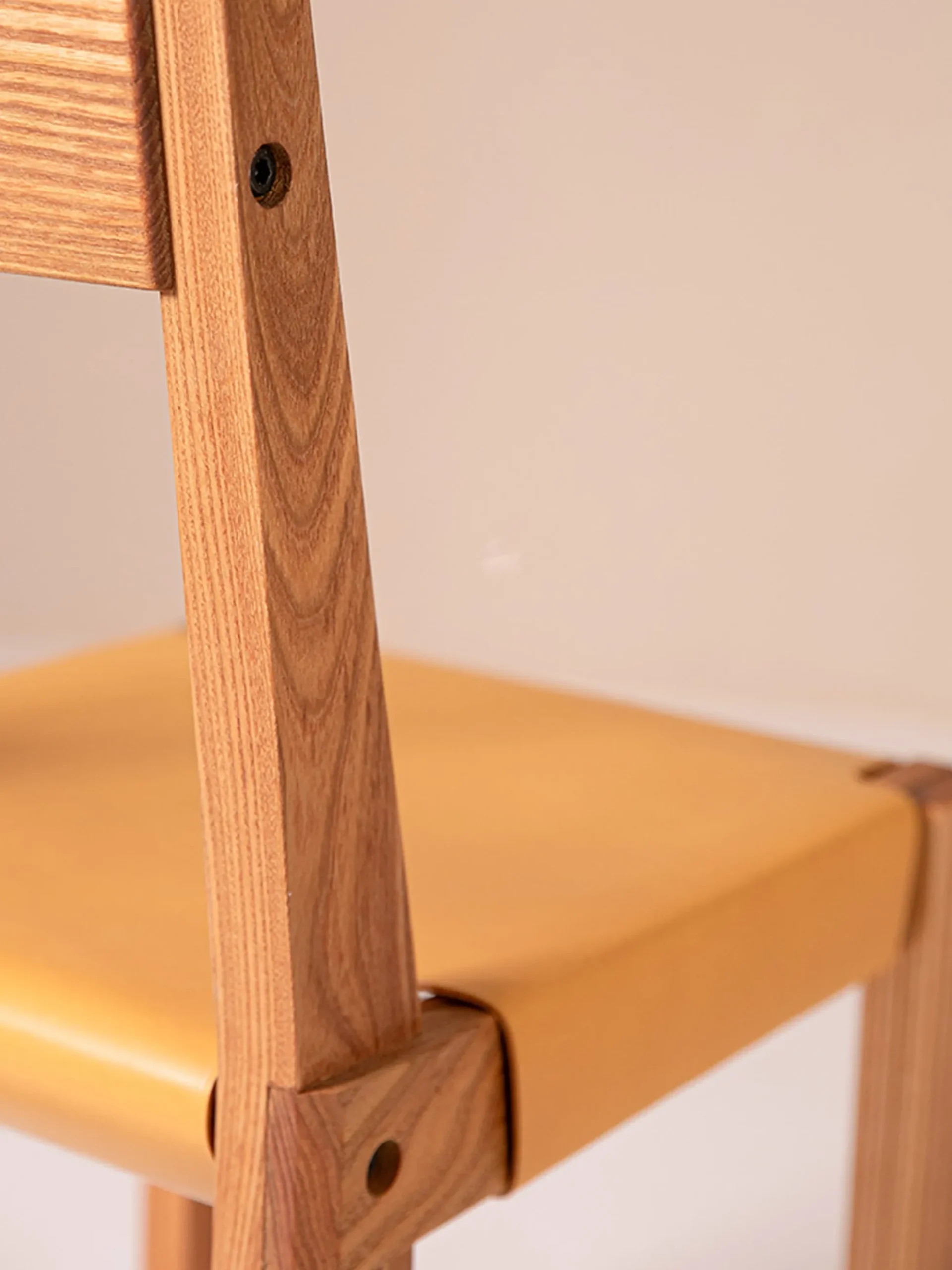 S24 Dining Chair