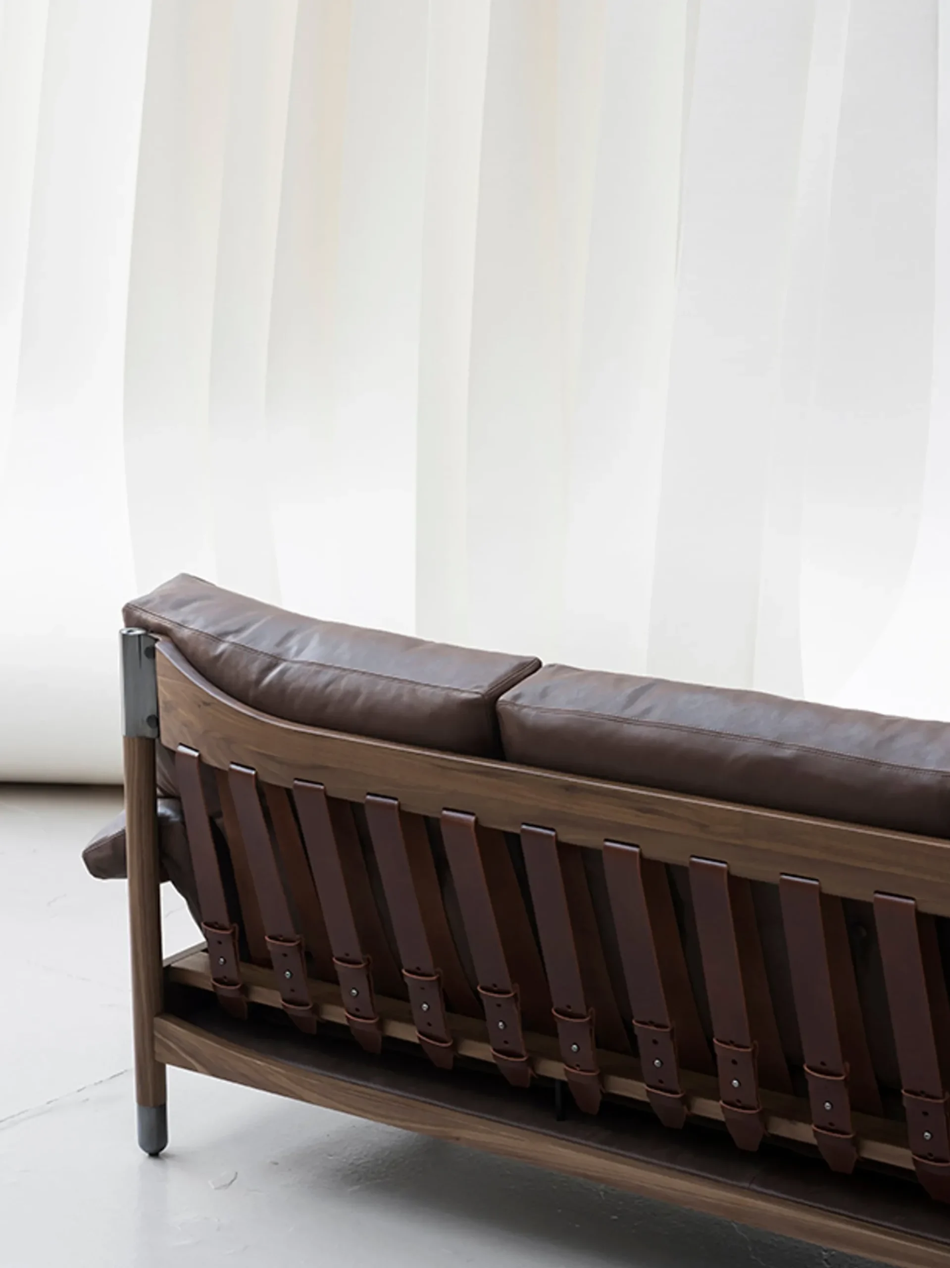 Sella Sofa