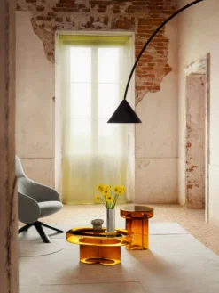 Soda Oval Table