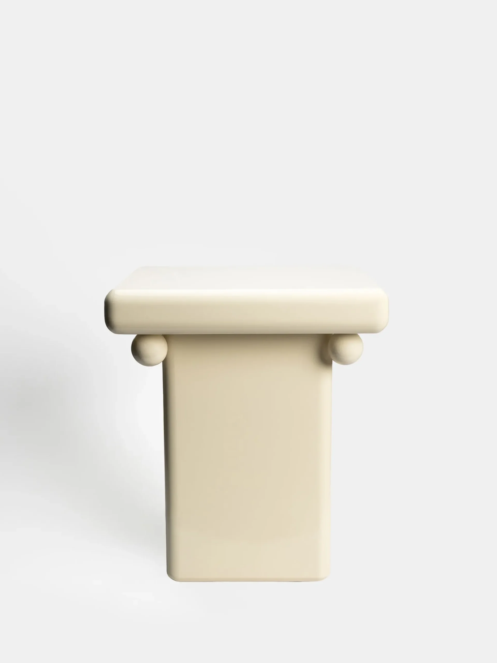 Stool Cream