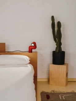 Tatu Table Lamp