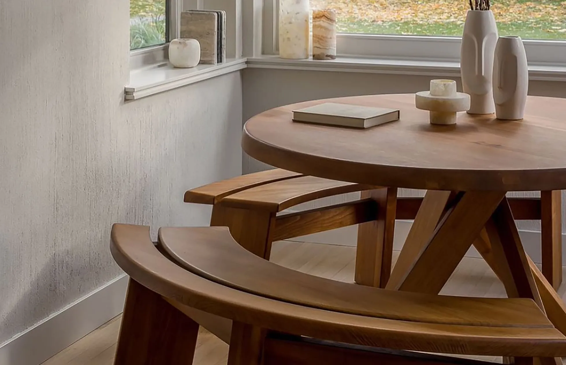 T21 Dining Table