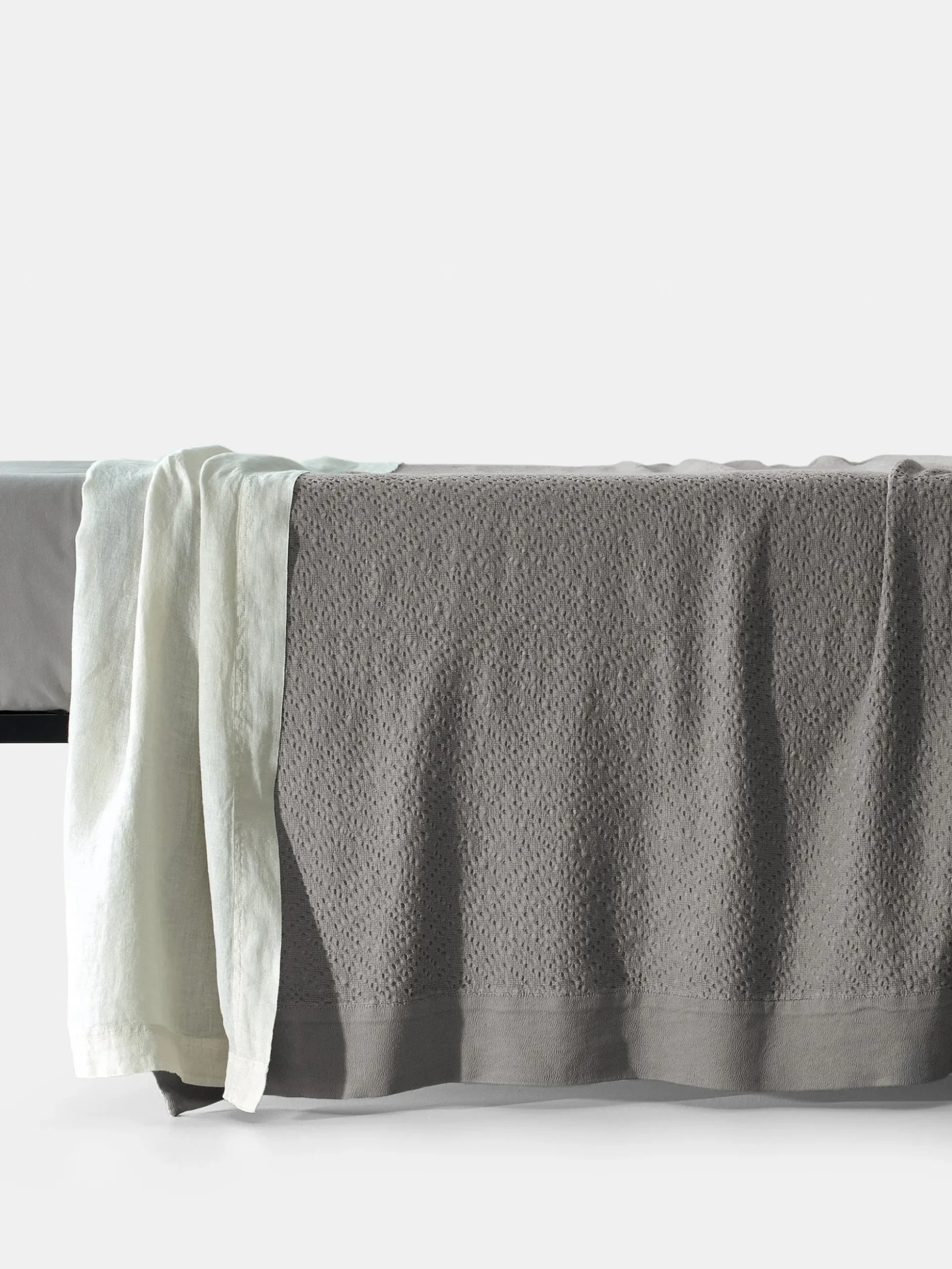 Tex Bedspread 240x260 cm - Fumo