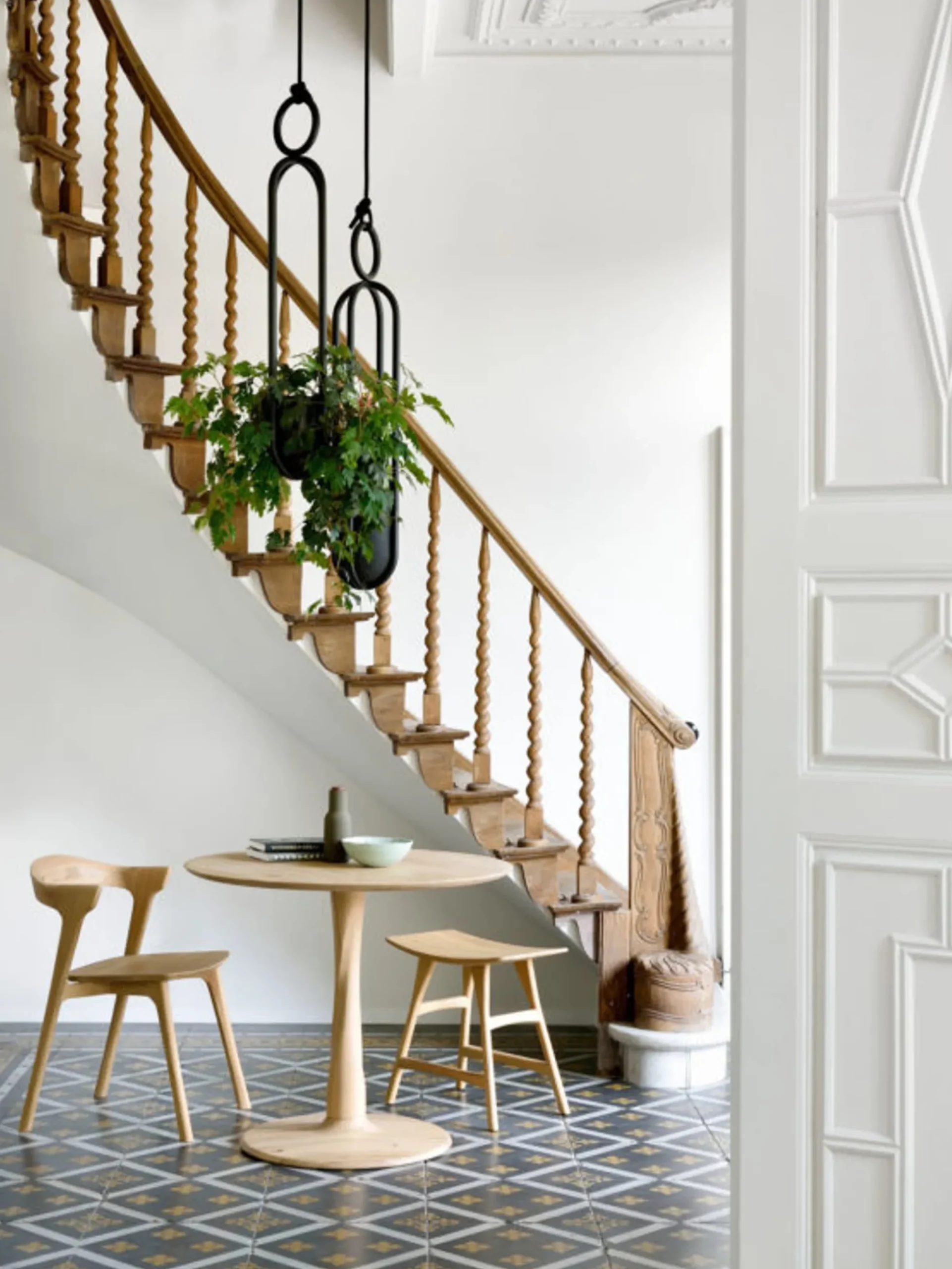 Torsion Dining Table