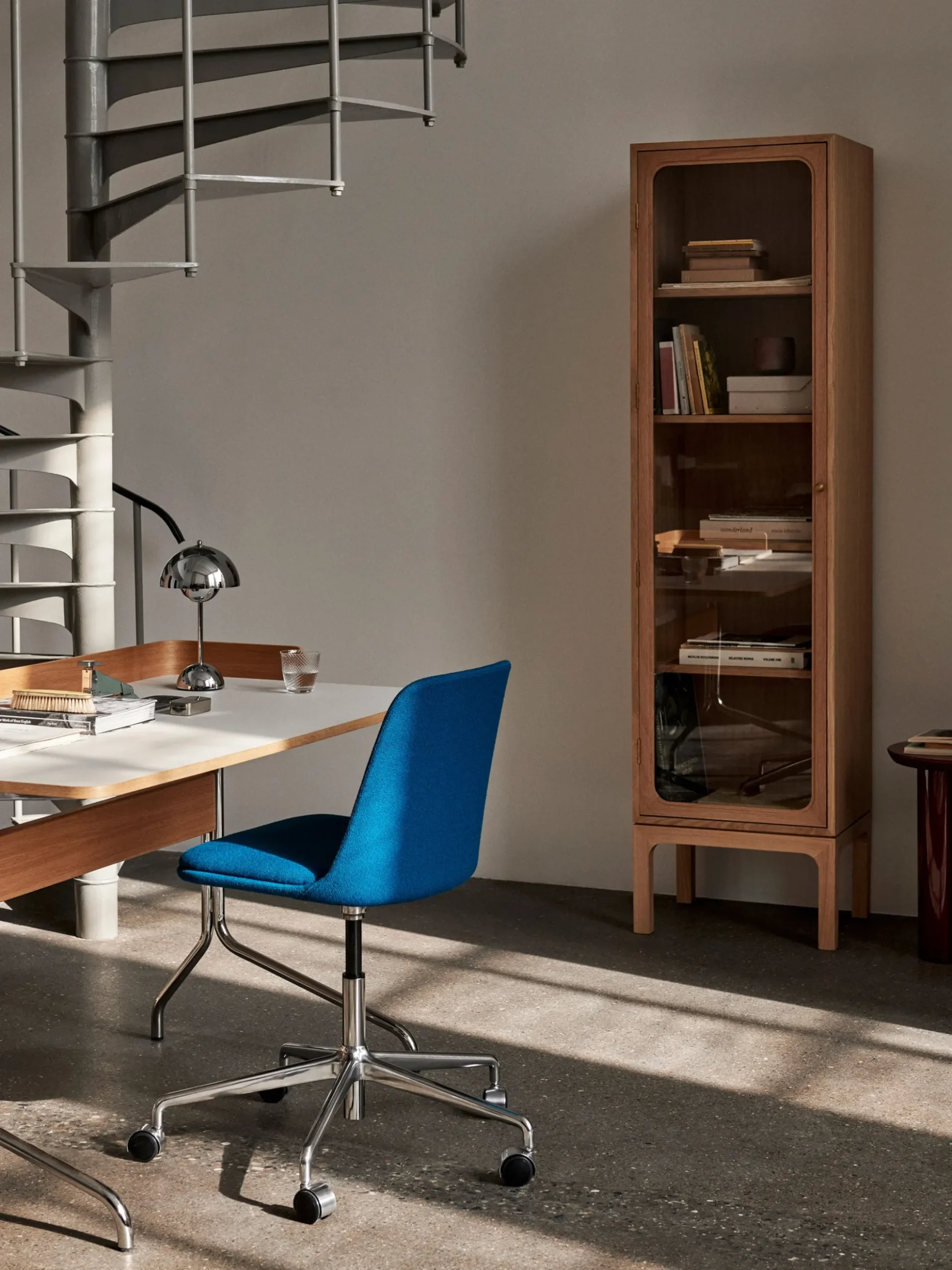 Trace Single Cabinet