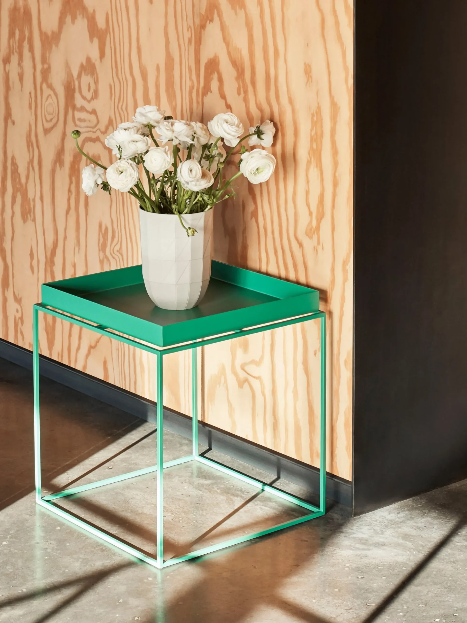 Tray Table Medium - Peppermint Green