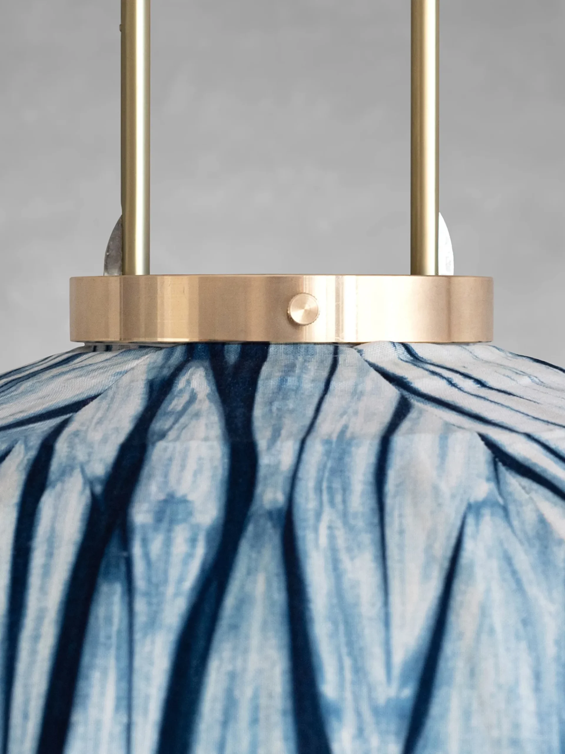 Tuolo Pendant - Plant Dyed Pattern