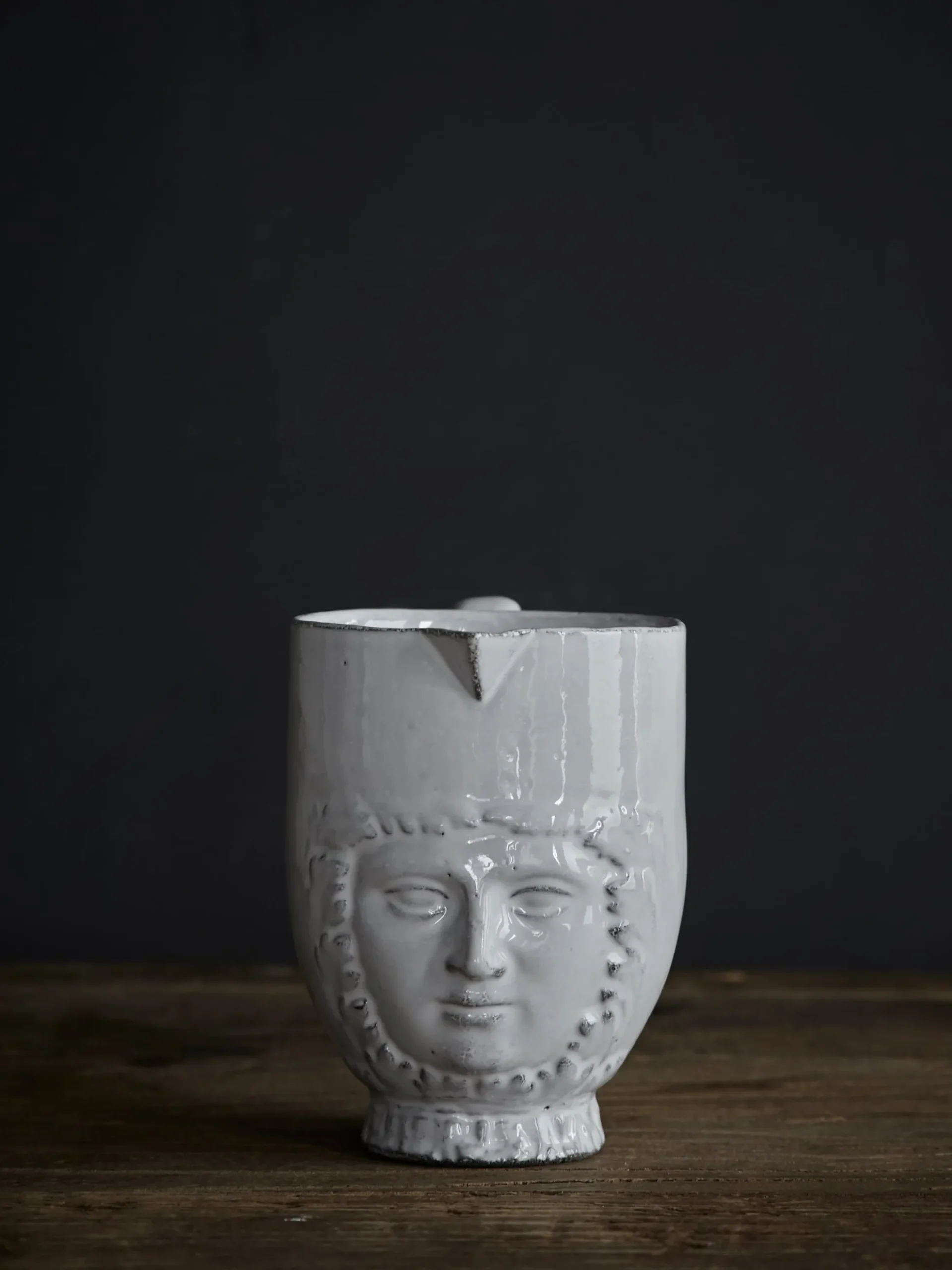 Visage Pitcher