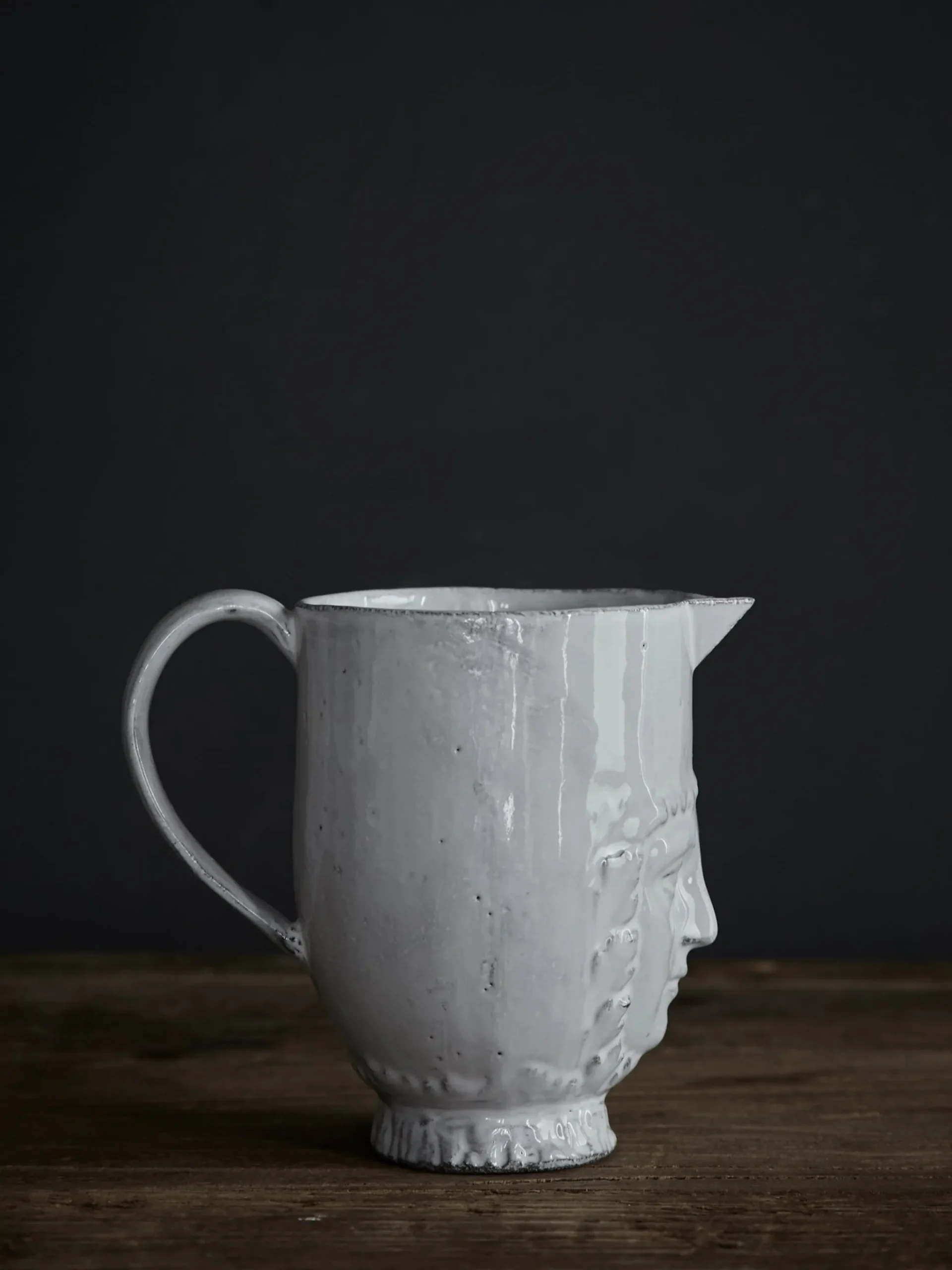 Visage Pitcher