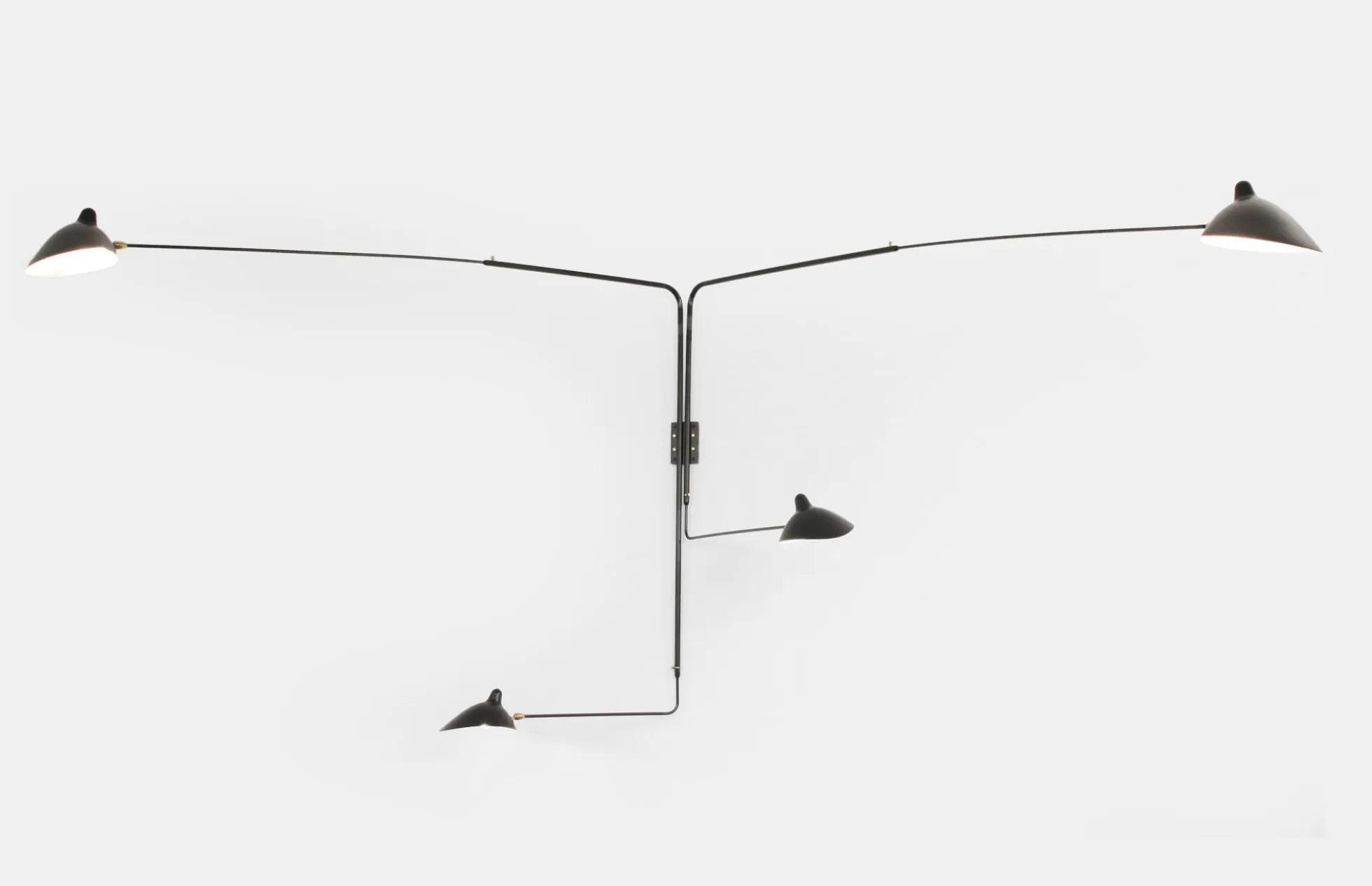Wall Lamp with Four Rotating Straight Arms