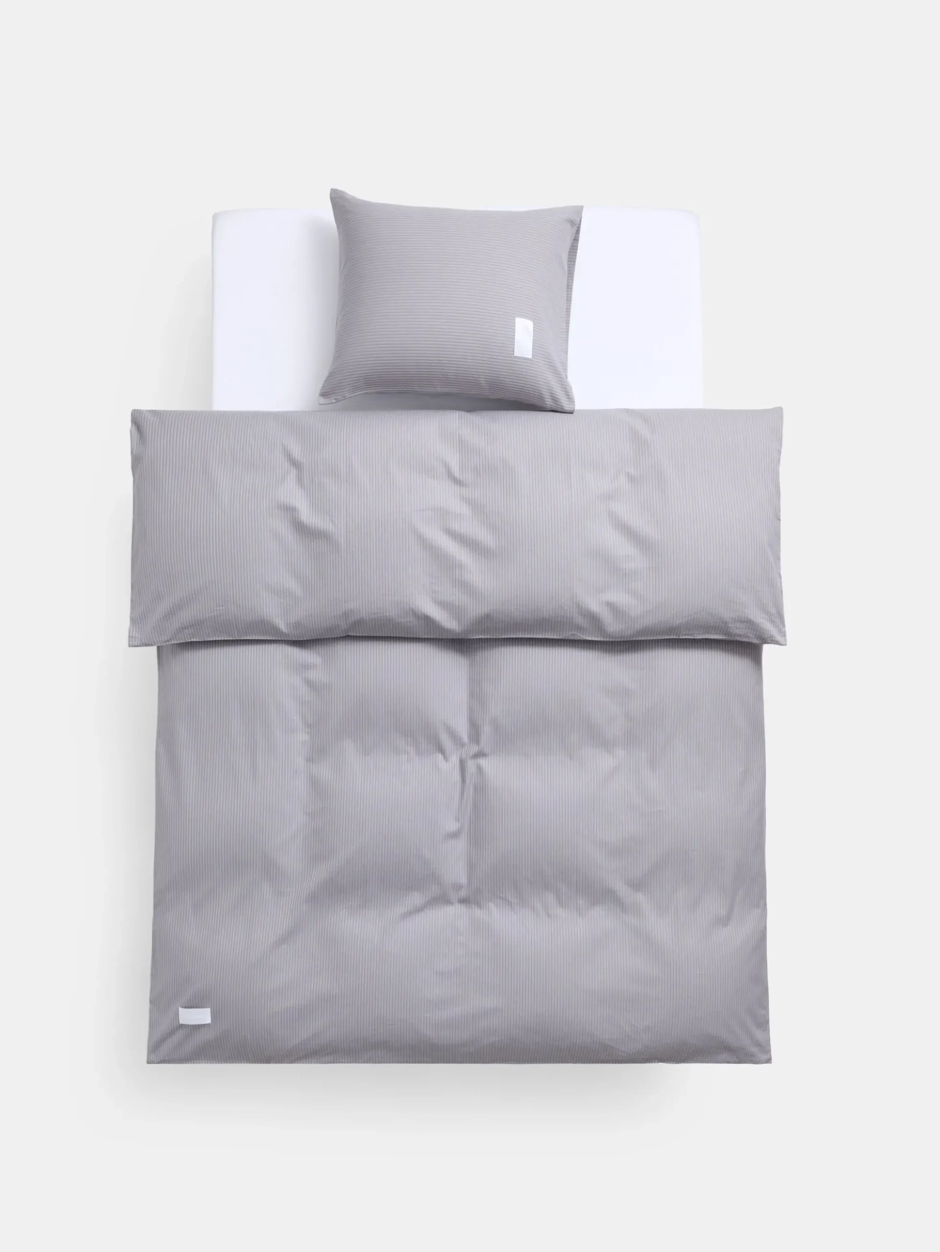 Wall Street Duvet Cover 240x220